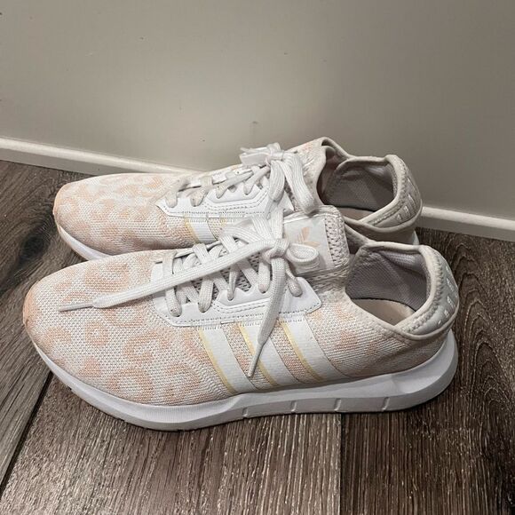 Adidas Swift Speed Beige Leopard Neutral Shoe sz 9 - Picture 1 of 9